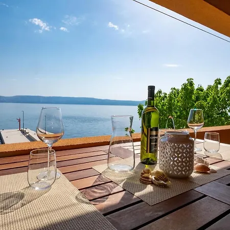 Suzana كلينوفيتسا