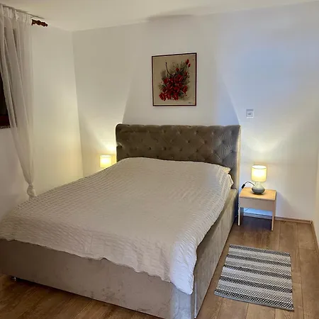 Suzana شقة كلينوفيتسا